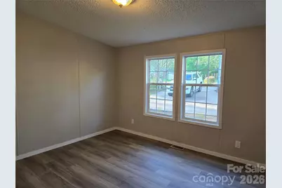 1731 Lakeview Drive, Statesville, NC 28677 - Photo 20