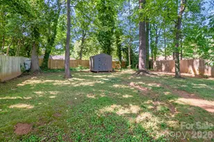 5812 Rock Hollow Dr, Charlotte, NC 28212 - Photo 34