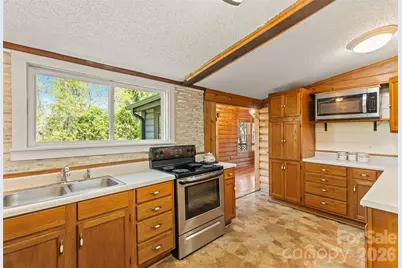 19 Timbers Edge Lane, Fairview, NC 28730 - Photo 12