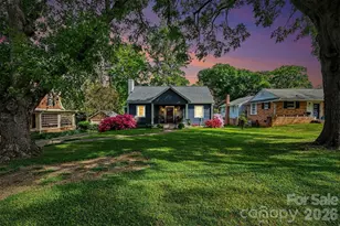 720 W Sumter St, Shelby, NC 28150 - Photo 2