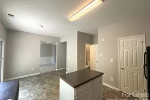 1207 Joannas Ct, Charlotte, NC 28214 - Photo 10