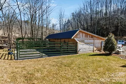 1380 N Main Street, Marion, NC 28752 - Photo 44