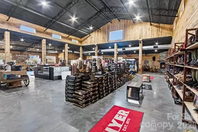 1380 N Main Street, Marion, NC 28752 - Photo 10