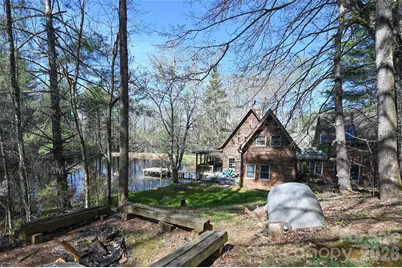 24 Wood Lake Drive, Fairview, NC 28730 - Photo 2
