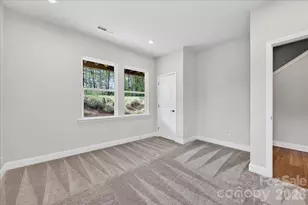 7921 Cedarsmith Ct, Charlotte, NC 28217 - Photo 8