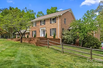 113 Woodstream Circle, Mooresville, NC 28117 - Photo 2