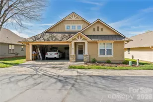 47 Barn Owl Way, Hendersonville, NC 28792 - Photo 2