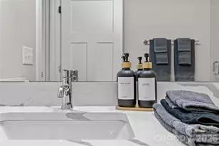 2115 Isom St, Charlotte, NC 28208 - Photo 20