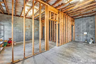 61 Village Pointe Ln, Asheville, NC 28803 - Photo 36