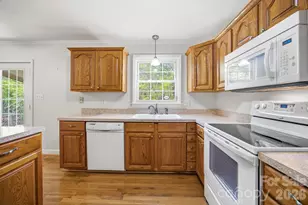 101 Spruce Dr, Salisbury, NC 28147 - Photo 12