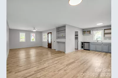 605 Rhododendron Avenue, Black Mountain, NC 28711 - Photo 14