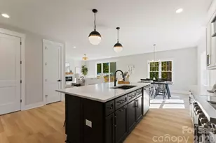 426 Richards Ln, Mooresville, NC 28115 - Photo 6