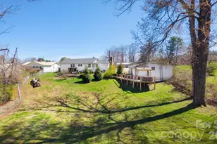 298 Erwin Hills Rd, Asheville, NC 28806 - Photo 4