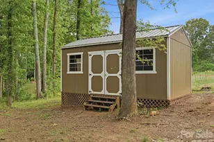 189 Wesley Amaker Rd, York, SC 29745 - Photo 8