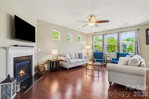 16316 Thoroughbred Trace Ln, Charlotte, NC 28278 - Photo 4