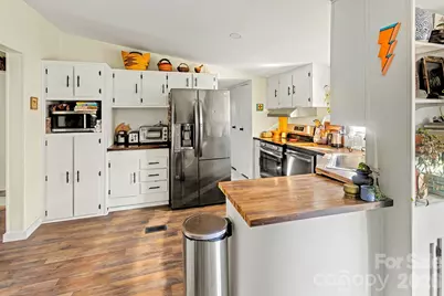 41 W Skyland Circle, Woodfin, NC 28804 - Photo 4