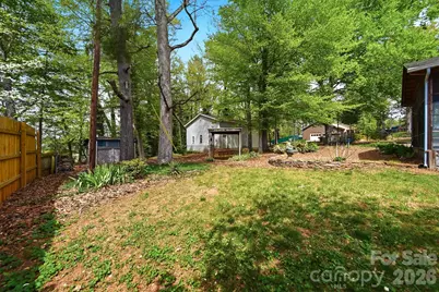 2754 Fairwood Drive, Hudson, NC 28638 - Photo 22