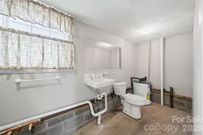 2754 Fairwood Drive, Hudson, NC 28638 - Photo 28