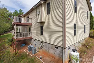 26 Lancaster Ln, Weaverville, NC 28787 - Photo 30