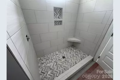 417 W Westview Street, Gastonia, NC 28052 - Photo 6