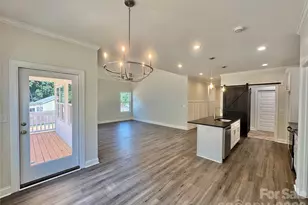 417 W Westview St, Gastonia, NC 28052 - Photo 10