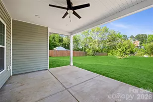 521 Cedar St, Troutman, NC 28166 - Photo 4