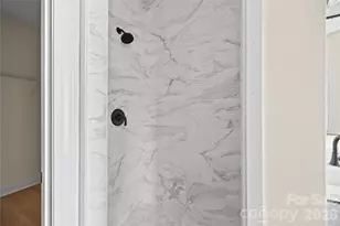 521 Cedar St, Troutman, NC 28166 - Photo 32