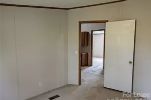 338 Weathers Creek Rd, Troutman, NC 28166 - Photo 30