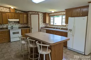 338 Weathers Creek Rd, Troutman, NC 28166 - Photo 18