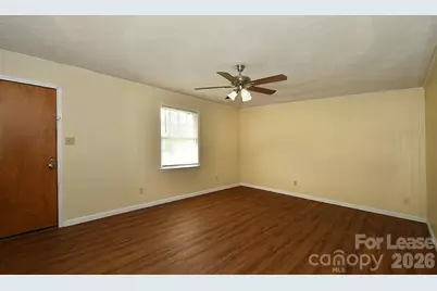 1715 Cloudburst Circle, Lincolnton, NC 28092 - Photo 8