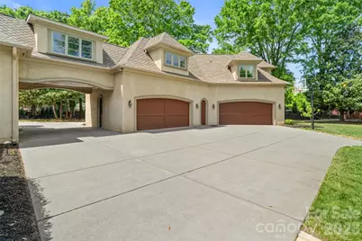 8600 Fairview Road, Charlotte, NC 28226 - Photo 42