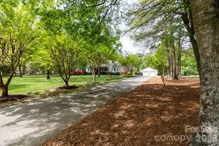 4307 Edgeland Rd, Edgemoor, SC 29712 - Photo 2
