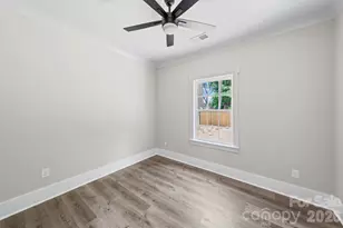 5121 Morningwood Dr, Matthews, NC 28105 - Photo 32