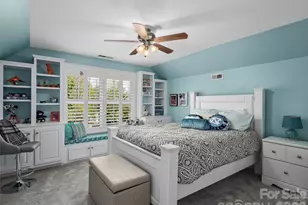 21 Rosebay Ln, Asheville, NC 28803 - Photo 32