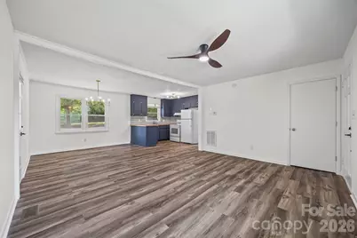 403 Murdock Circle, Shelby, NC 28150 - Photo 8