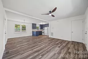 403 Murdock Cir, Shelby, NC 28150 - Photo 8