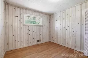 160 Denton St, Columbus, NC 28722 - Photo 10