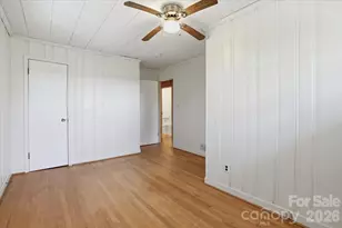 160 Denton St, Columbus, NC 28722 - Photo 4