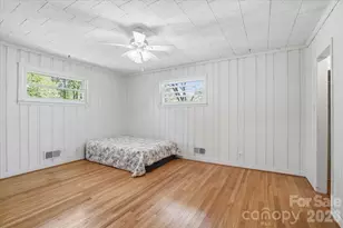 160 Denton St, Columbus, NC 28722 - Photo 6