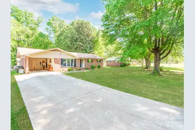 235 Central Heights Drive SW, Concord, NC 28025 - Photo 2