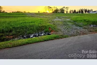 2033 Crestone Way #239, Connelly Springs, NC 28612 - Photo 2