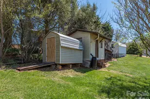 17 Mustang Ln, Waynesville, NC 28786 - Photo 20