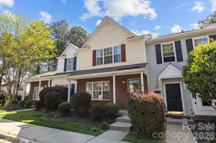 213 Butler Pl, Fort Mill, SC 29715 - Photo 2