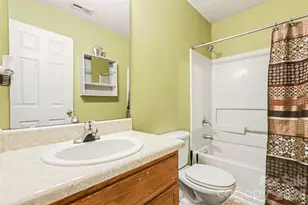 4905 Eagle Creek Dr, Charlotte, NC 28269 - Photo 24