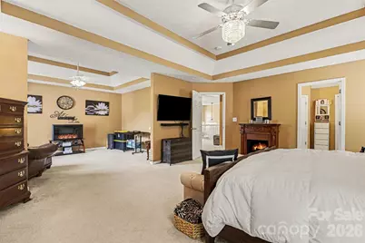 4905 Eagle Creek Drive, Charlotte, NC 28269 - Photo 14