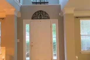 4905 Eagle Creek Dr, Charlotte, NC 28269 - Photo 2