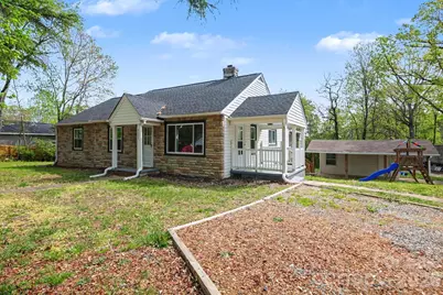 5557 Pineview Drive, Winston Salem, NC 27105 - Photo 4