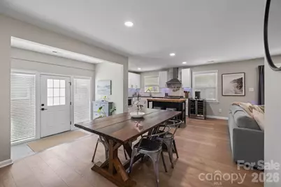 3910 Sulkirk Road, Charlotte, NC 28210 - Photo 8