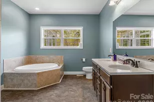 2500 S Blackstock Rd, Landrum, SC 29356 - Photo 26