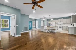 2500 S Blackstock Rd, Landrum, SC 29356 - Photo 14